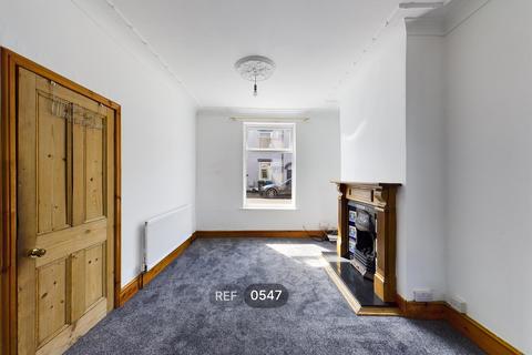 2 bedroom terraced house to rent, 4 Chatham Street, HU3 6PP