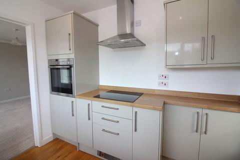 7 Barton Lane, Kingswinford, DY6 9EX
