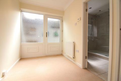 7 Barton Lane, Kingswinford, DY6 9EX