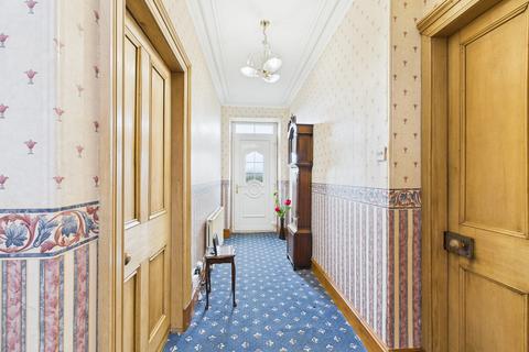 undefined, Maud AB42