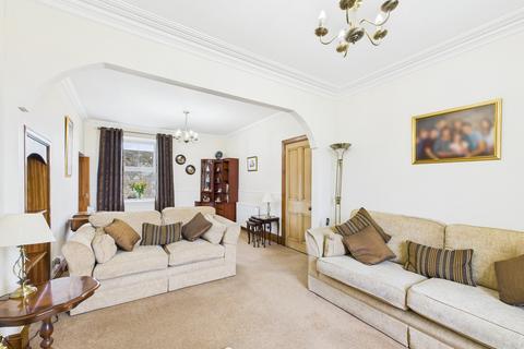 undefined, Maud AB42