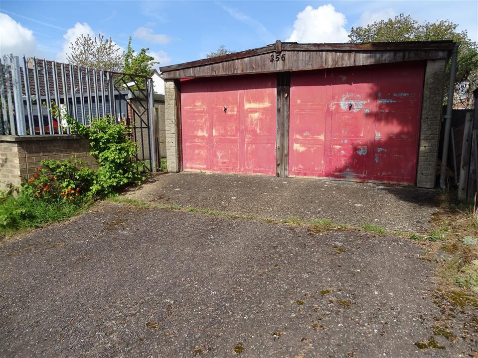 Double Garage