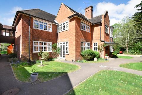 undefined, Berry Court, Hampshire RG27