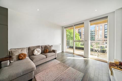 2 bedroom flat for sale, Whelan Road, London W3