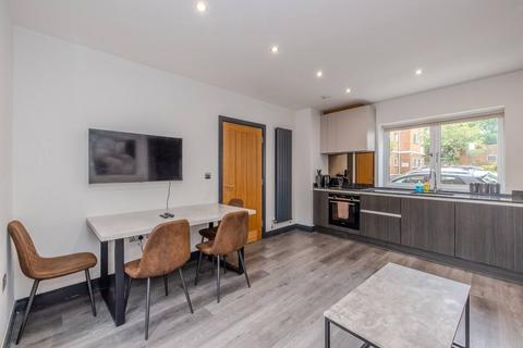 3 bedroom terraced house to rent, Wilbury Road, Hove, BN3