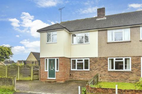 38 Station Road, Meopham, Gravesend, DA13 0LX