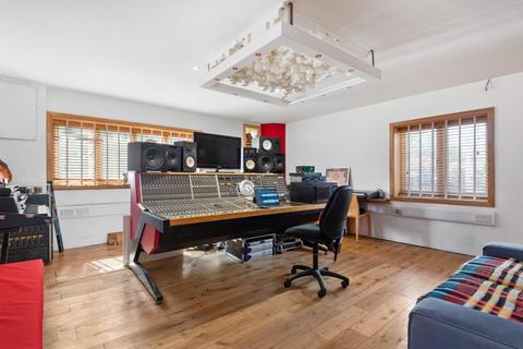 4 bedroom barn for sale, High Halden