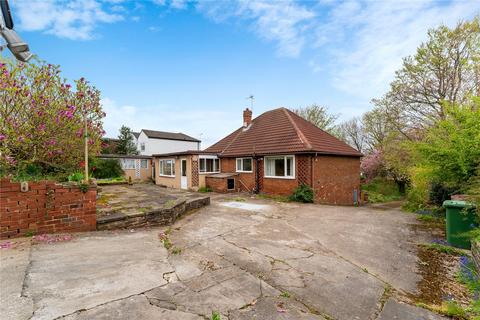 3 bedroom bungalow for sale, Knottingley Road, Pontefract, West Yorkshire, WF8