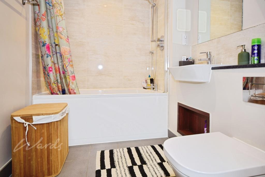 Marina bathroom
