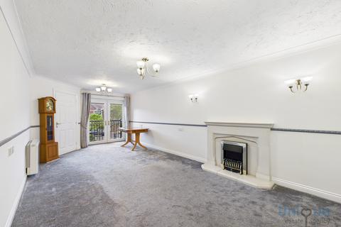2 bedroom apartment for sale, Hardaker Court, 319-323 Clifton Drive South, Lytham St. Annes, FY8