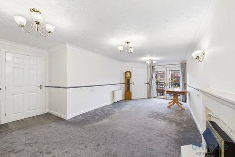 2 bedroom apartment for sale, Hardaker Court, 319-323 Clifton Drive South, Lytham St. Annes, FY8