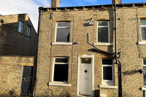 2 bedroom terraced house for sale, Saxon Street, Halifax, HX1