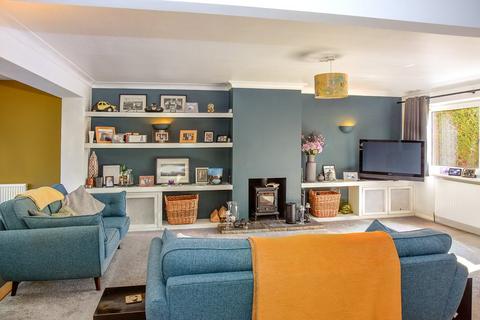 5 bedroom detached house for sale, Badgers Wood, Farnham Common, Buckinghamshire