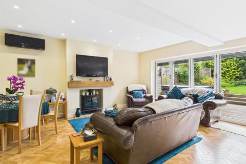 5 bedroom detached house for sale, Westhead Road, Cookley, Kidderminster