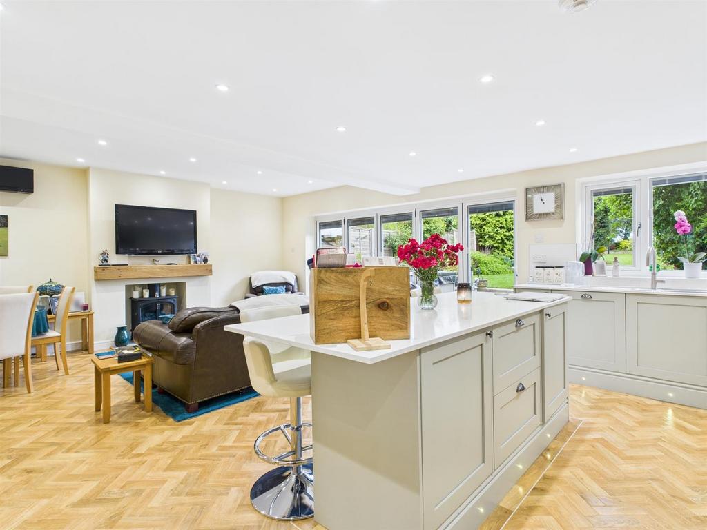 Kitchen/Family Room