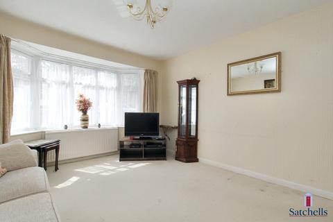 2 bedroom bungalow for sale, Runnalow, Letchworth Garden City, SG6