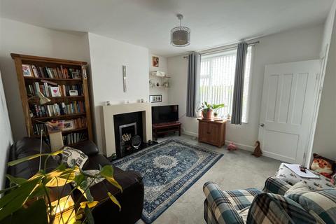 2 bedroom terraced house for sale, Cross Lane, Huddersfield HD4