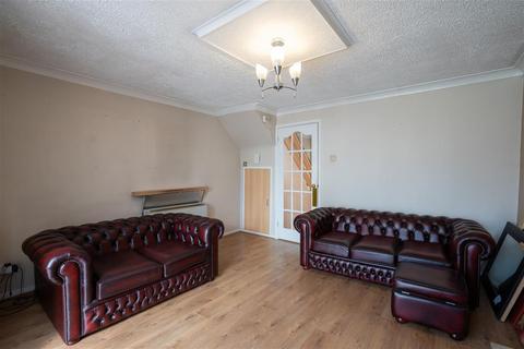 2 bedroom end of terrace house for sale, Birmingham B33