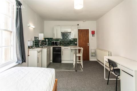 1 bedroom in a house share to rent, Dorset Gardens, Brighton