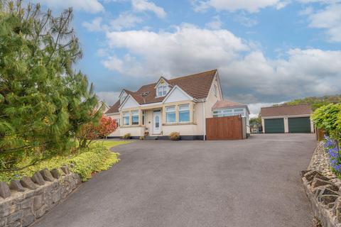 4 bedroom detached bungalow for sale, Claverham Road, Claverham