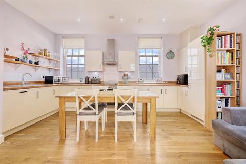 undefined, Mary Munnion Quarter, Chelmsford