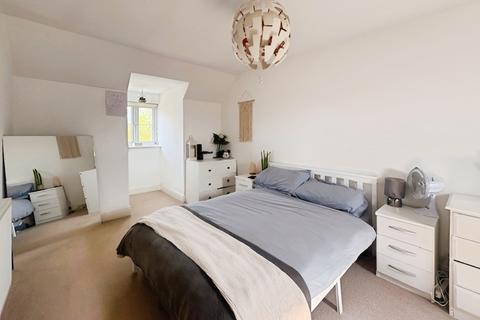 6 Coed Derw, Bridgend, CF31 5HA