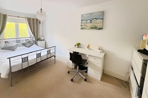 6 Coed Derw, Bridgend, CF31 5HA