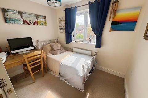 6 Coed Derw, Bridgend, CF31 5HA