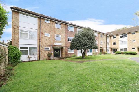 2 bedroom flat for sale, Upper Park Road, Bromley