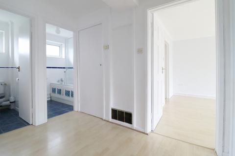 2 bedroom flat for sale, Upper Park Road, Bromley