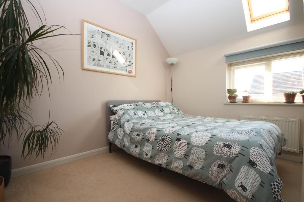 Bed3.JPG