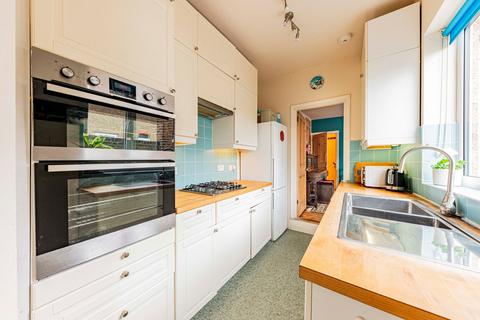 3 bedroom end of terrace house for sale, Cambridge Road, Faversham, ME13