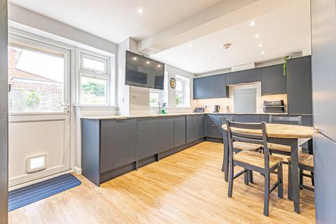 23 Blakedown Road, Leighton Buzzard, LU7 2XJ