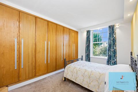1 bedroom flat to rent, Wilbury Villas, Hove, BN3