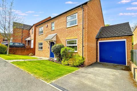 4 bedroom detached house for sale, Oakville Drive, Birmingham B31