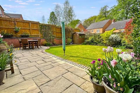 4 bedroom detached house for sale, Oakville Drive, Birmingham B31