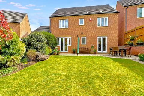 4 bedroom detached house for sale, Oakville Drive, Birmingham B31
