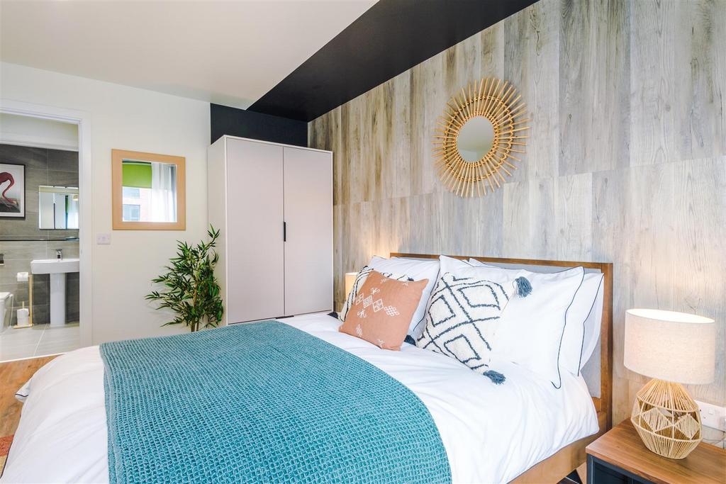 Closer towards door.jpg