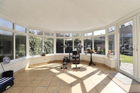 5 Grange Close, Full Sutton, York, YO41 1NZ