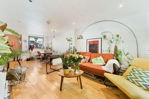 Flat 1, 29 Eagle Wharf Road, London, N1 7EG