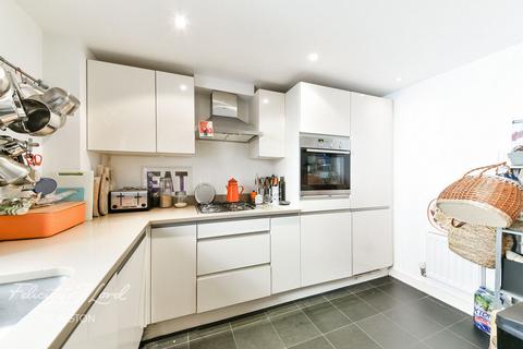 Flat 1, 29 Eagle Wharf Road, London, N1 7EG