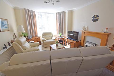 4 bedroom terraced house for sale, Whitchurch Road, Cardiff