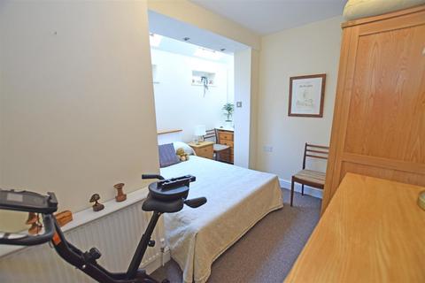 4 bedroom terraced house for sale, Whitchurch Road, Cardiff