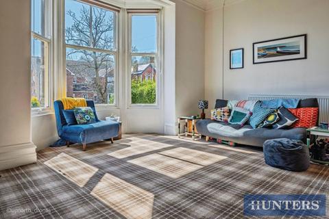5 bedroom house for sale, Stepney Road, Scarborough