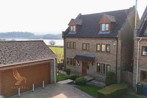 8 Lakeside View, Penistone, Sheffield, S36 7EX