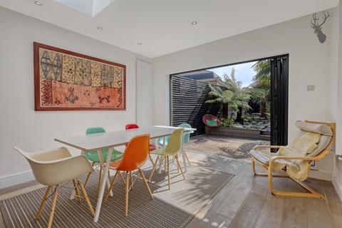3 bedroom house for sale, Redmans Road, Stepney Green