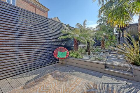 3 bedroom house for sale, Redmans Road, Stepney Green