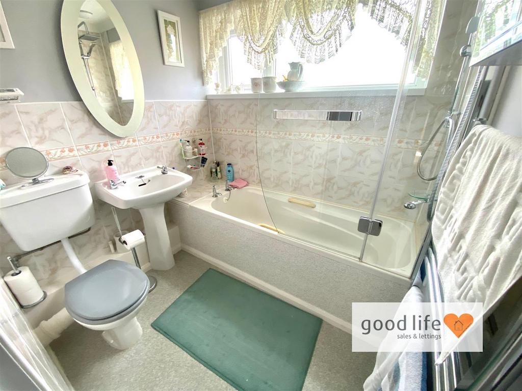 20250422 144002333 i OS353horsleyroad.jpg