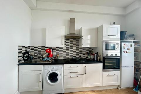 1 bedroom apartment to rent, 43a Kings Road, Brighton