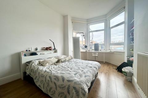 1 bedroom apartment to rent, 43a Kings Road, Brighton